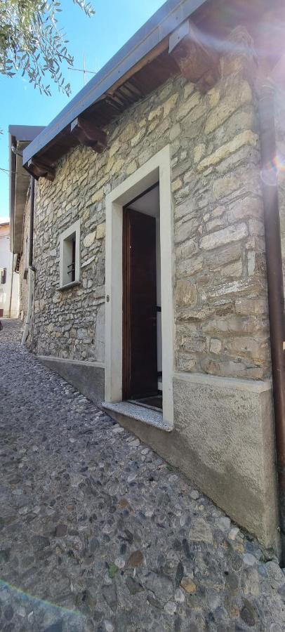 La Casetta Di Sornico Lierna Exterior foto